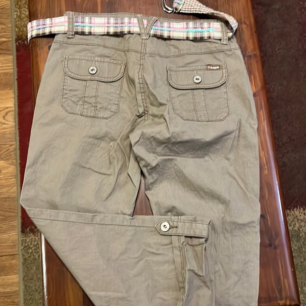 Khaki capris